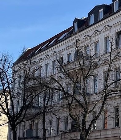 Wohn- und Geschäftshaus in Berlin-Britz