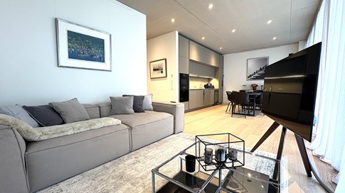 Exklusives und Urbanes Wohnen mit Health-Club & Spa & Concierge in Berlin-Mitte 