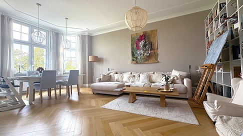 Altbauwohnung mit modernen Akzenten in Berlin-Schmargendorf